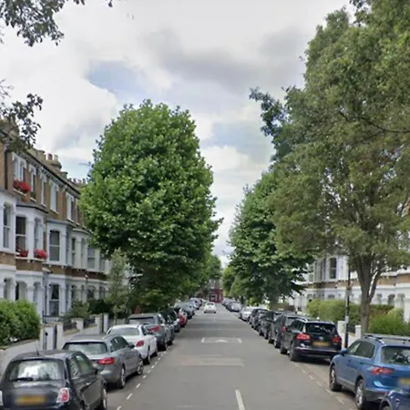 Kensington One Bed Apartment Suite London Exterior photo