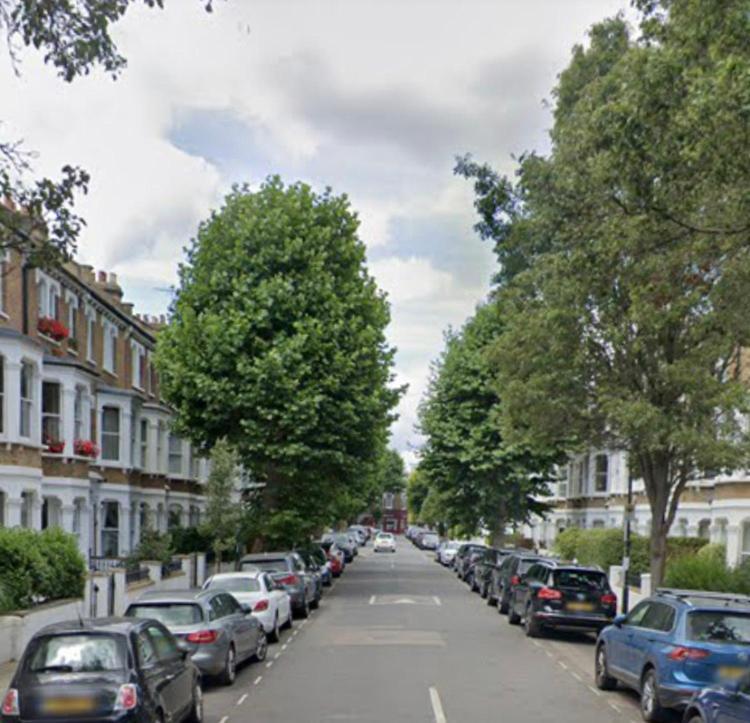 Kensington One Bed Apartment